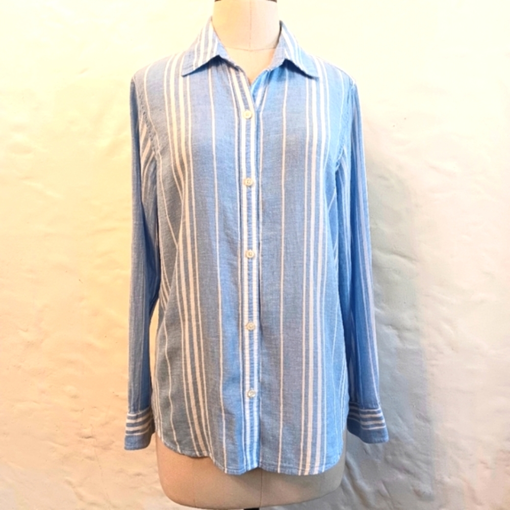 Chaps blue & white striped linen cotton blend button-up shirt. Medium.